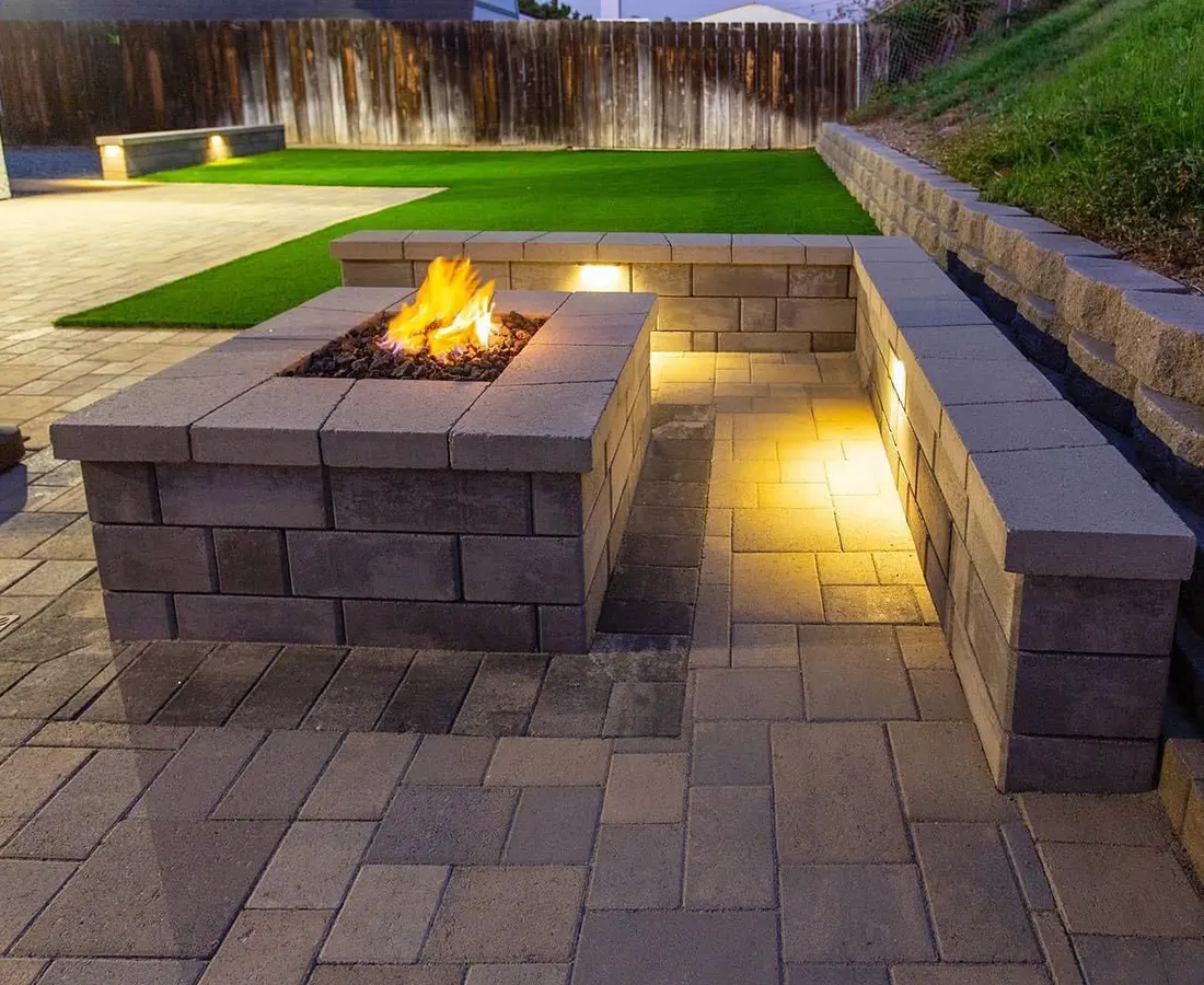 Fire Pit And Fire Place